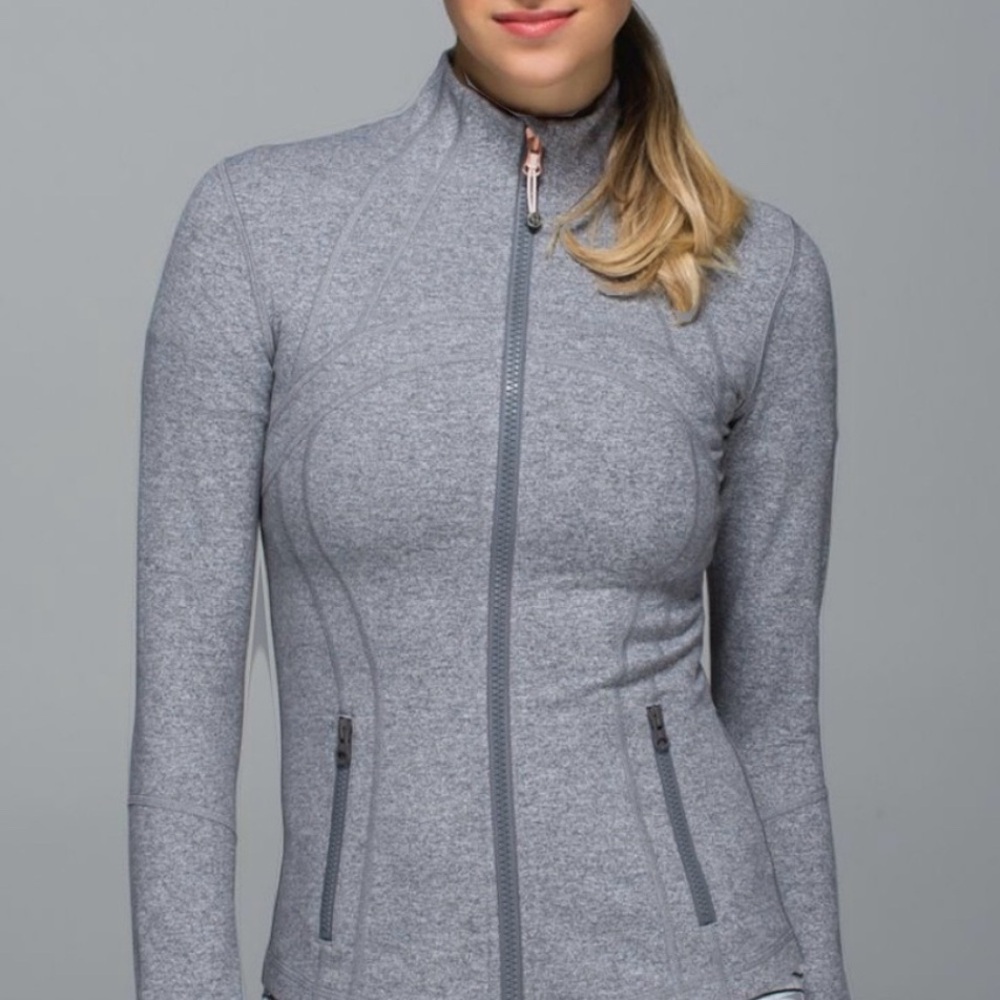 LULULEMON Define Hip Length Front Zip Jacket 🩶 Heathered GRAY Women’s size 4 EUC